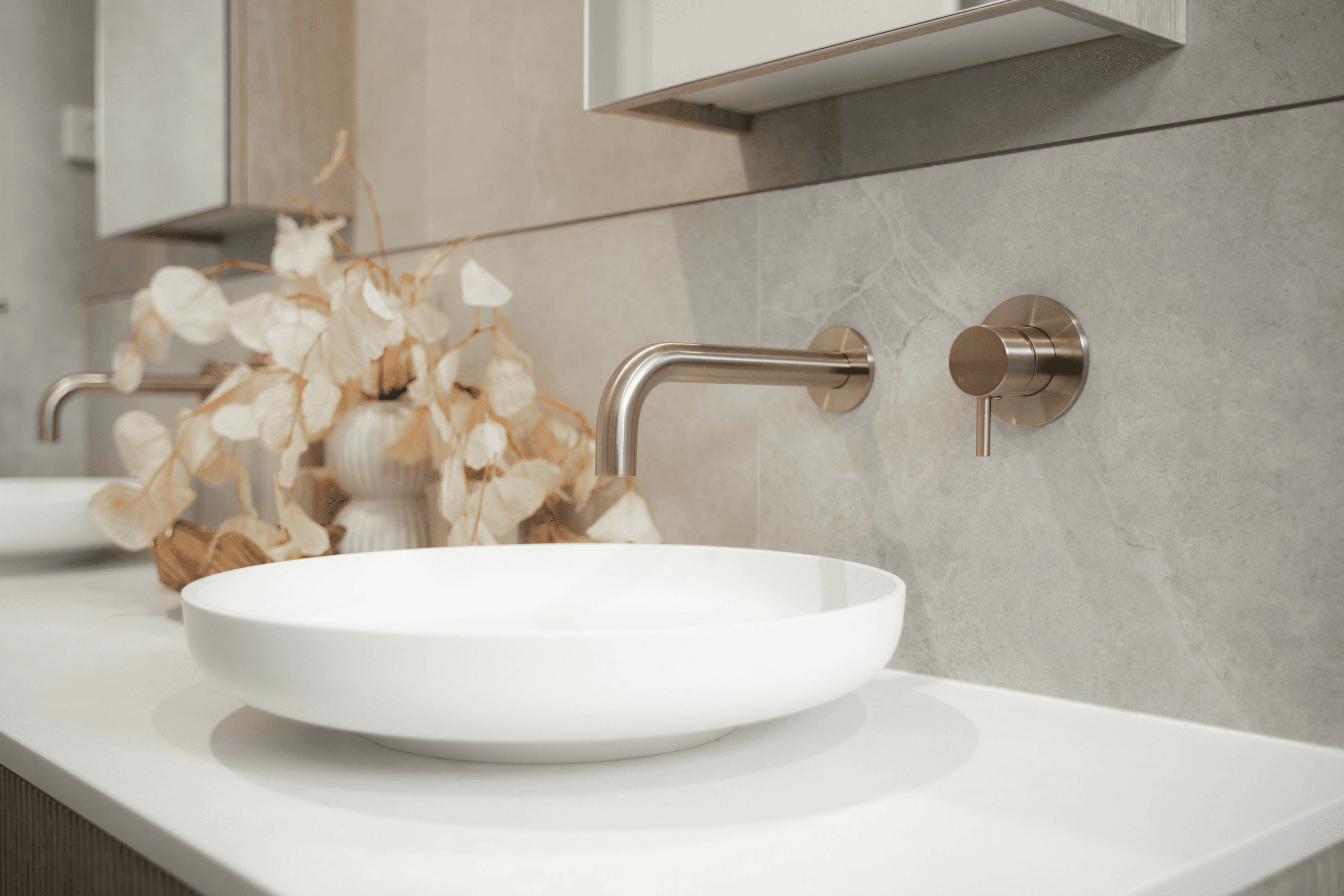 Round Wall Mixer Short Pin lever Trim Kit (In-wall Body Not Included) - Champagne thumbnail 5