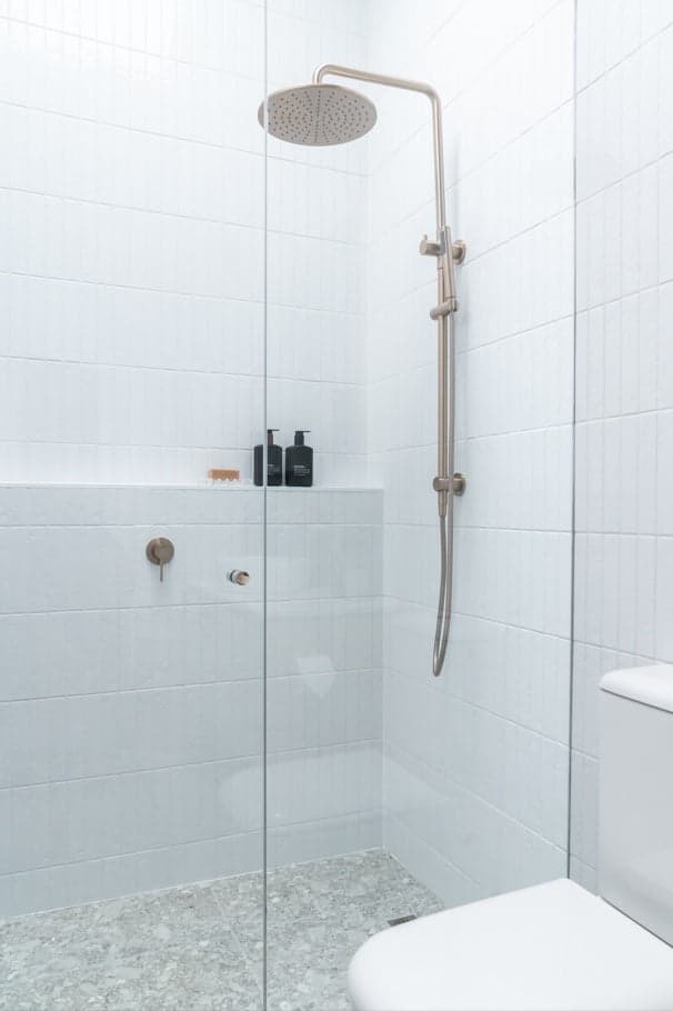 Round Combination Shower Rail, 300mm Rose, Single Function Hand Shower - Champagne thumbnail 5