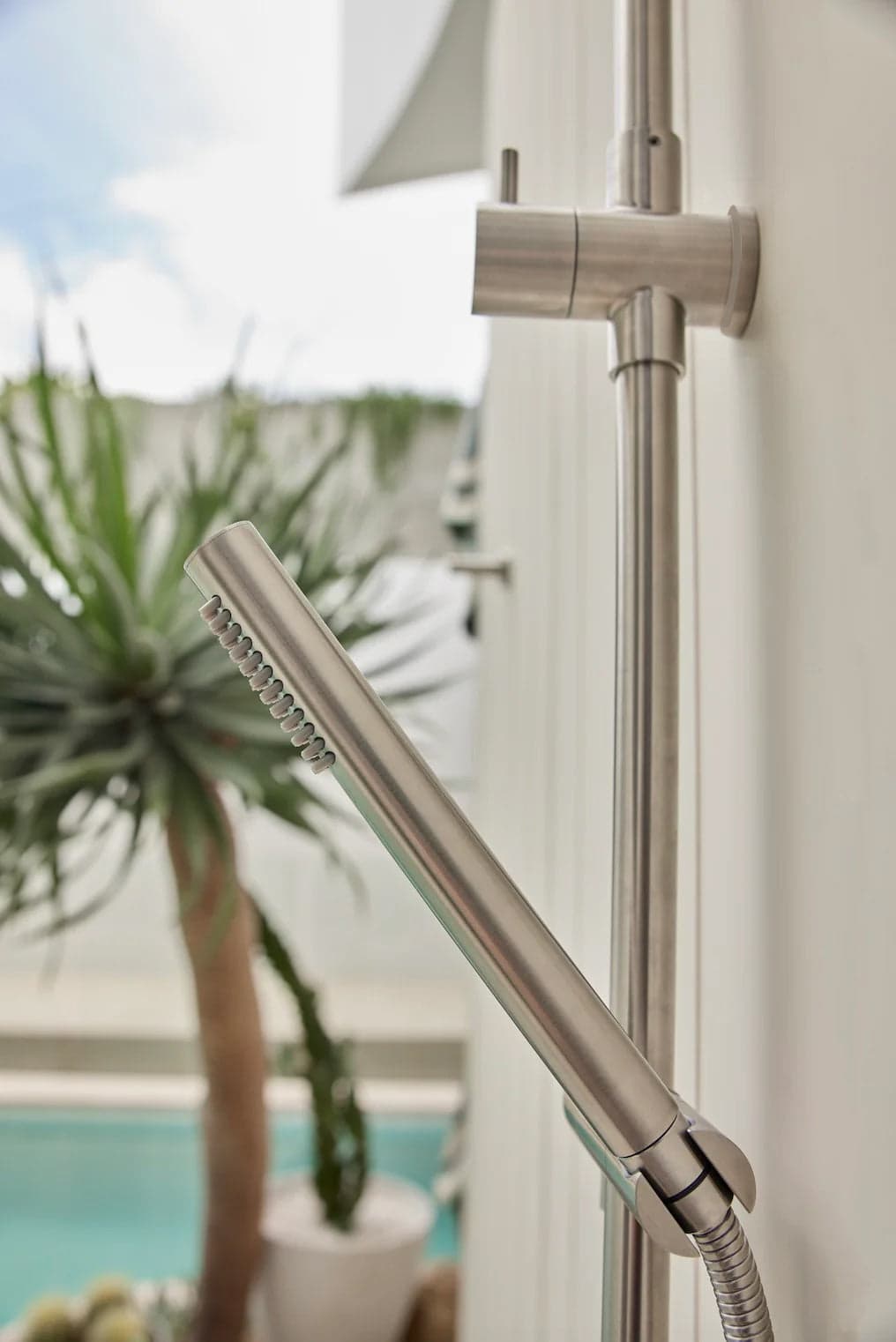 Outdoor Combination Shower Rail - SS316 thumbnail 4