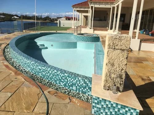 Lugano Crystal Glass Mosaic 25mm x 25mm thumbnail 2
