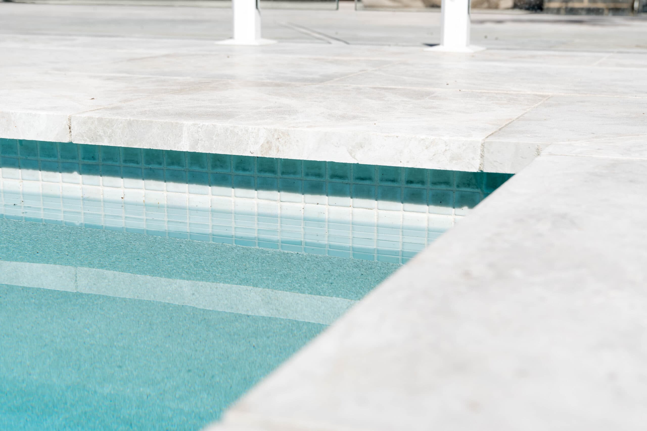 Pool Coping - Aria Limestone thumbnail 2
