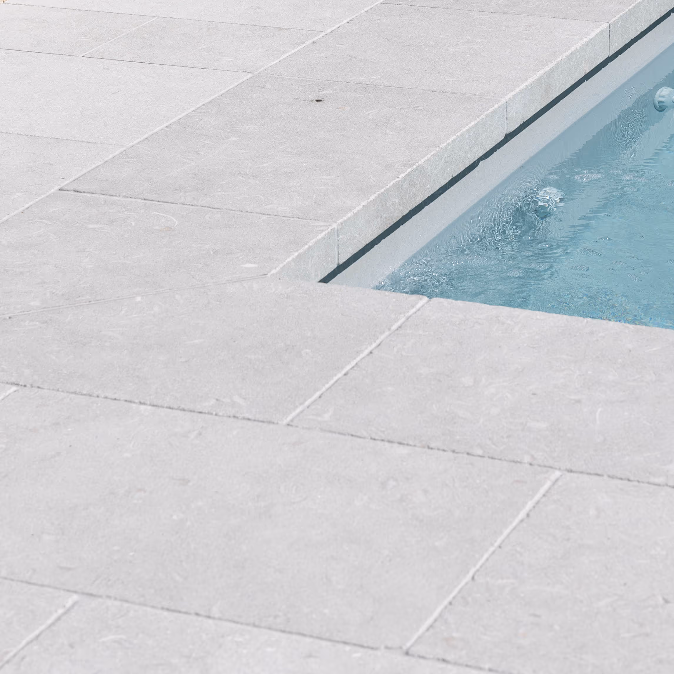 Pool Coping - Willow Limestone