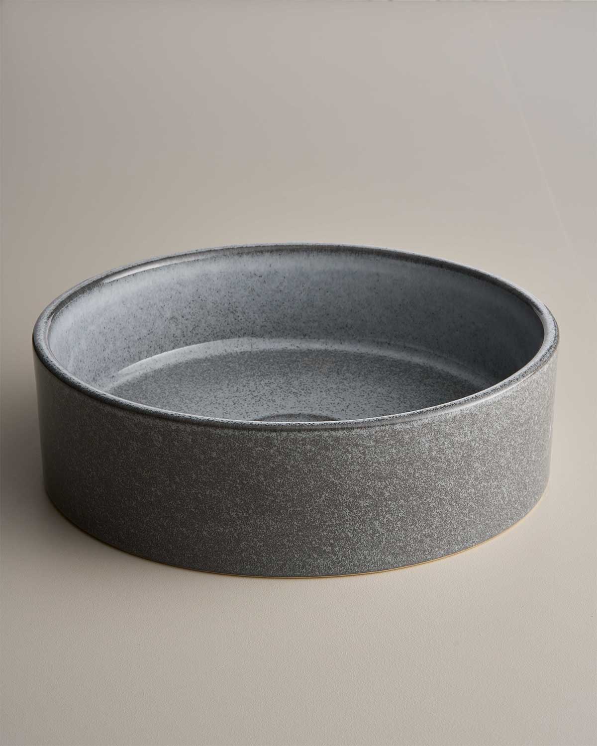 Robert Gordon Clay 350 Round Hand Basin
